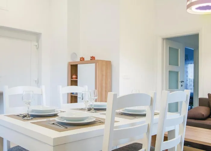 Διαμέρισμα Two-Bedroom Apartment In Verunic
