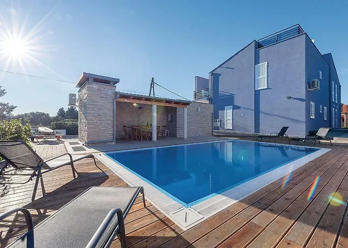 Διαμέρισμα Two-Bedroom Apartment In Verunic *