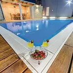Lägenhet Two-bedroom In Verunic
