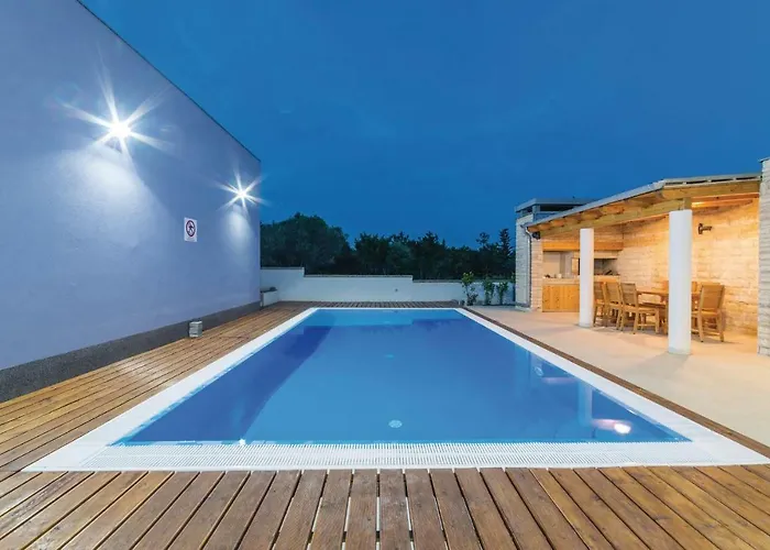 Two-bedroom In Verunic Lägenhet Veli Rat